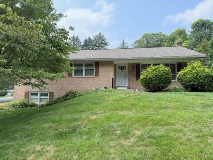 401 Penn View Drive, Millersville, PA 17551 Main Photo