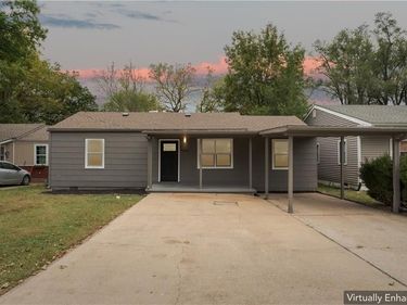 1512 Charles Avenue, Osawatomie, KS 66064