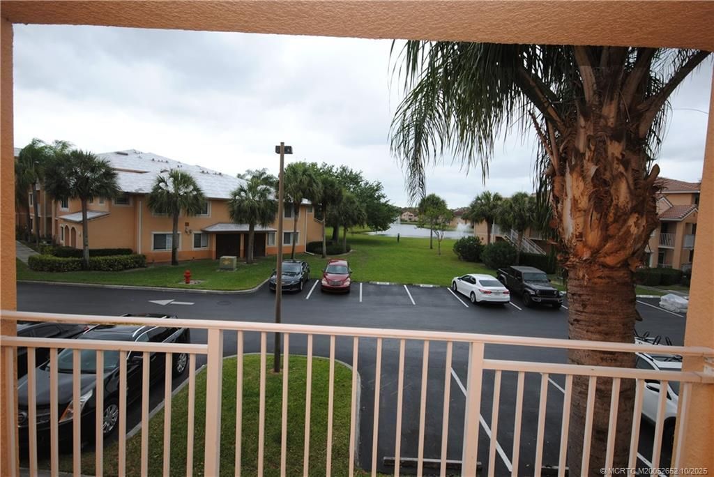 251 SW Palm Drive, Unit 203, Port Saint Lucie, FL 34986 Photo