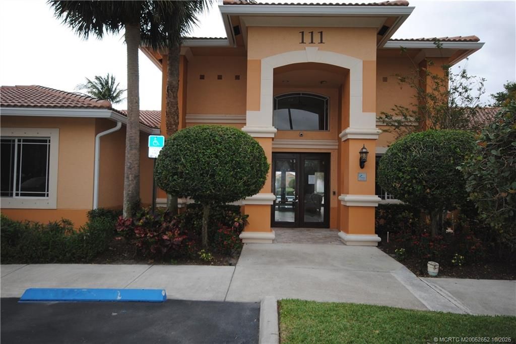 251 SW Palm Drive, Unit 203, Port Saint Lucie, FL 34986 Photo