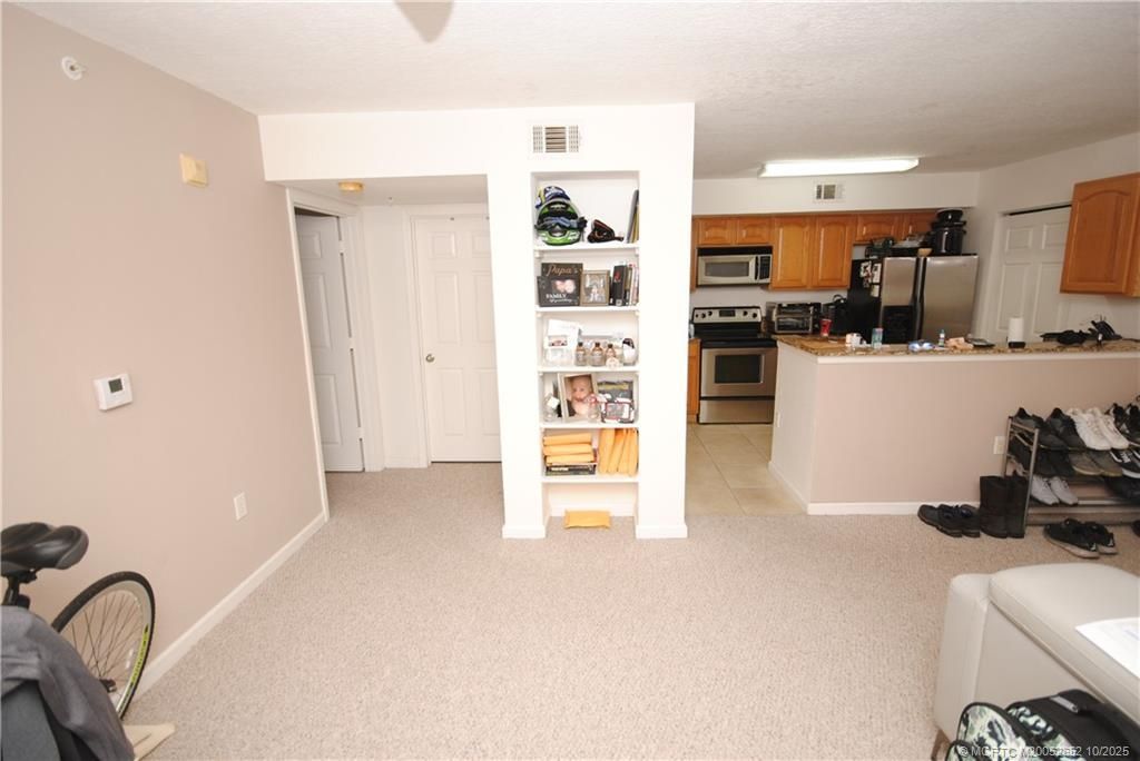 251 SW Palm Drive, Unit 203, Port Saint Lucie, FL 34986 Photo