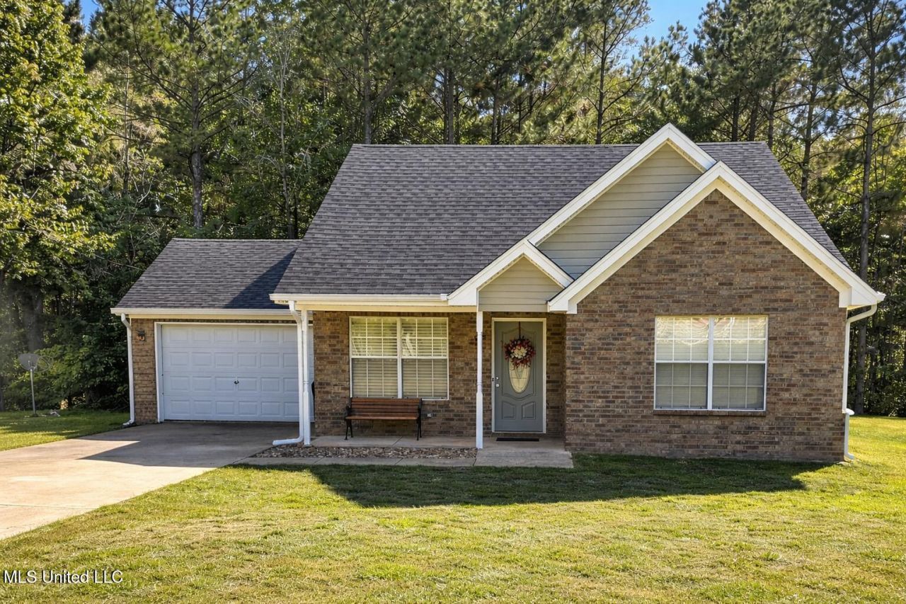 110 Morning Sun Drive Byhalia, MS 38611
