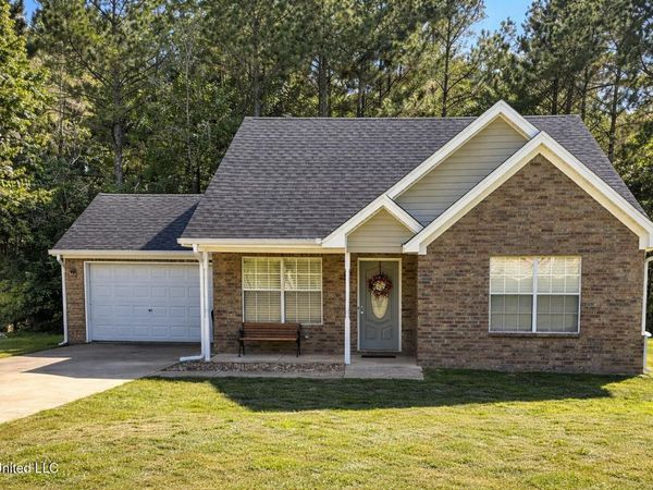 110 Morning Sun Drive, Byhalia, MS 38611