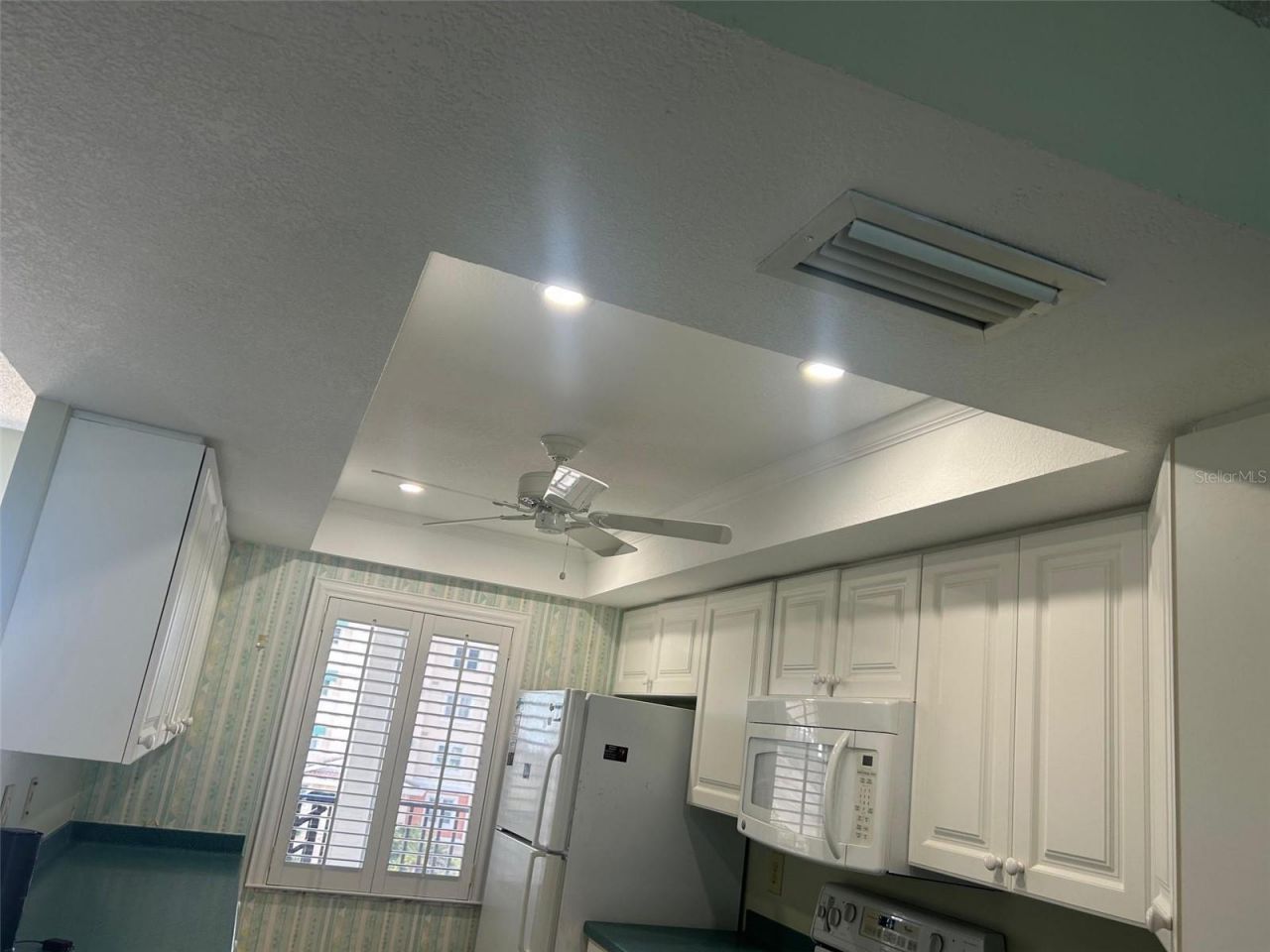 9011 Midnight Pass Road, Unit 426, Sarasota, FL 34242 Photo