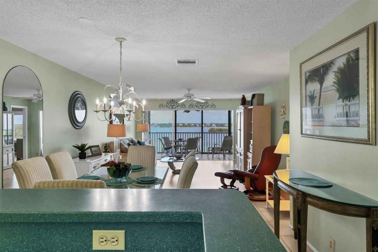 9011 Midnight Pass Road, Unit 426, Sarasota, FL 34242 Photo