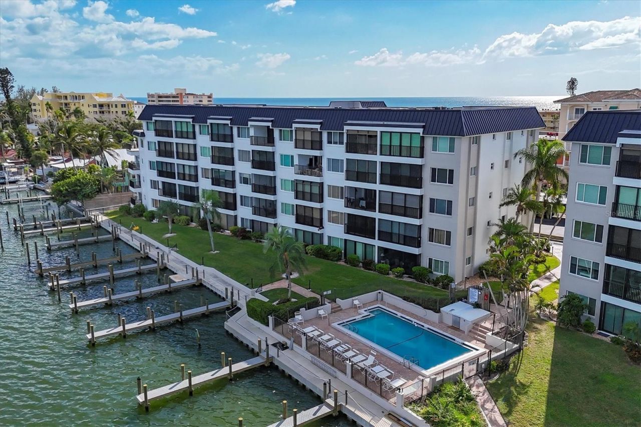 9011 Midnight Pass Road, Unit 426, Sarasota, FL 34242 Photo