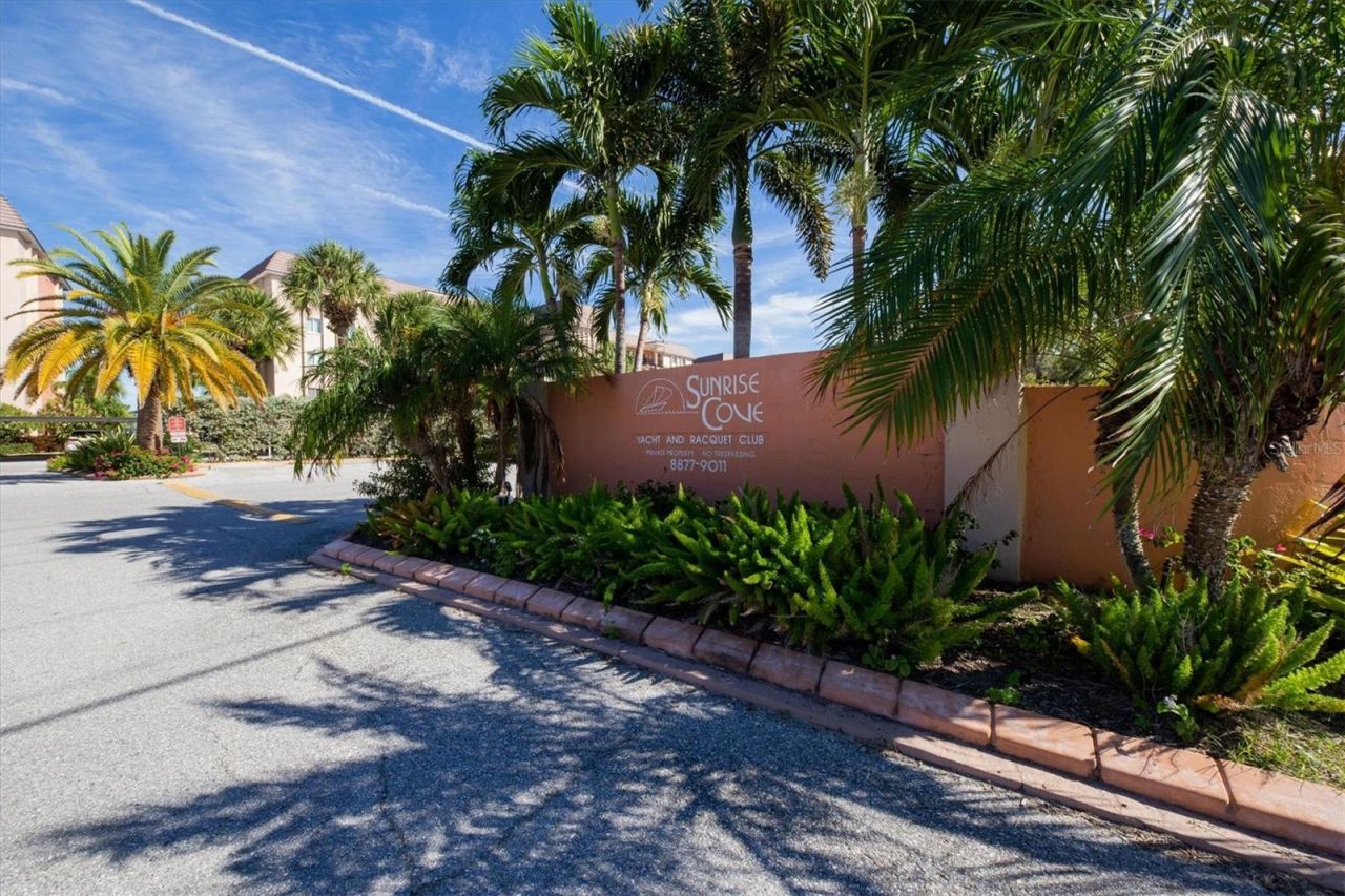 9011 Midnight Pass Road, Unit 426, Sarasota, FL 34242 Photo