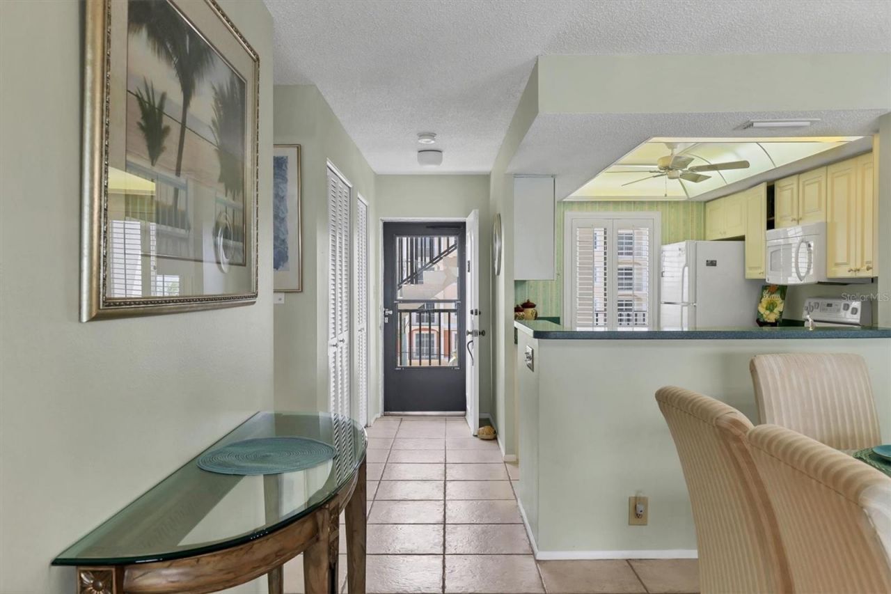 9011 Midnight Pass Road, Unit 426, Sarasota, FL 34242 Photo