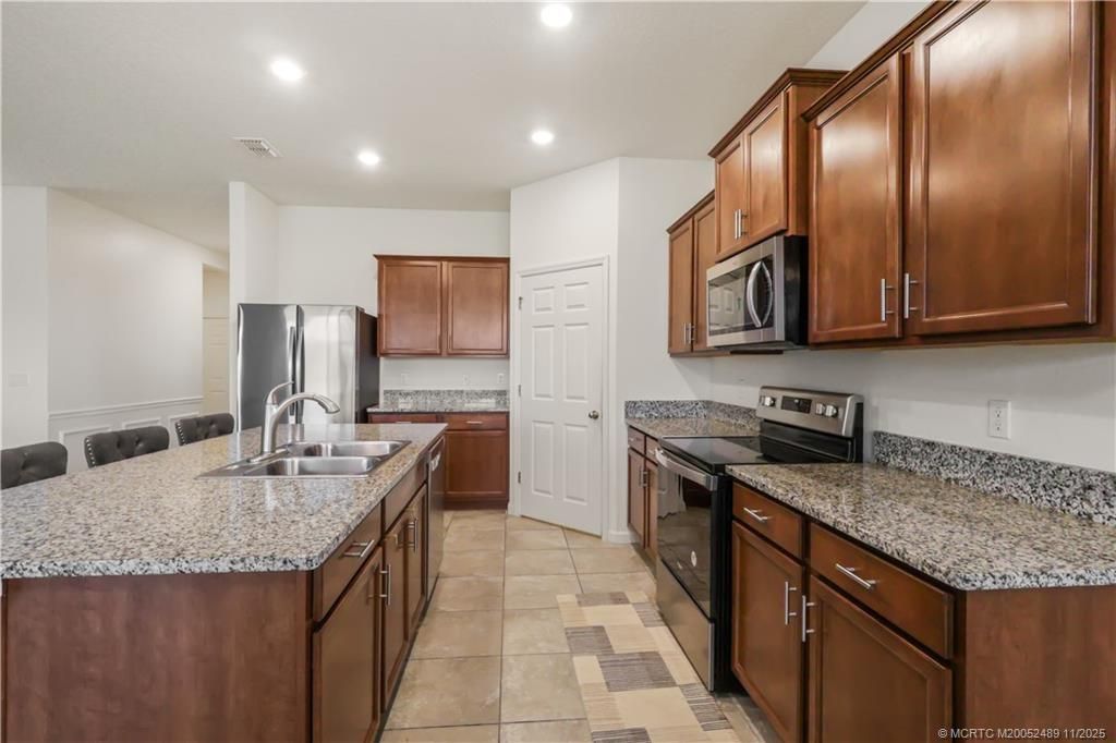 10558 SW Toren Way, Port Saint Lucie, FL 34987 Photo