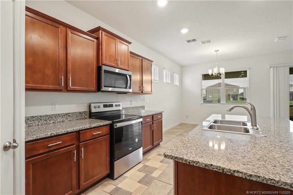 10558 SW Toren Way, Port Saint Lucie, FL 34987 Photo