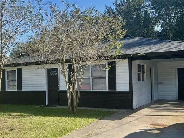 415 Leland St Street, Sulphur, LA 70663