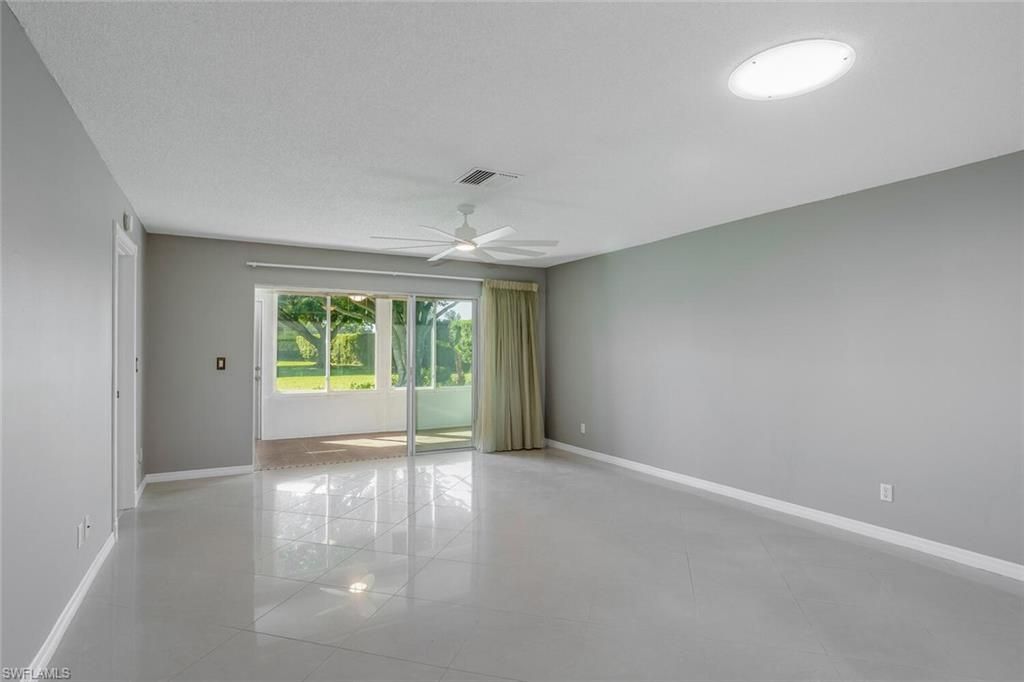 2164 Leisure Ln, Fort Myers, FL 33907 Photo