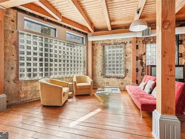 205 Walker Street SW, Unit G8, Atlanta, GA 30313