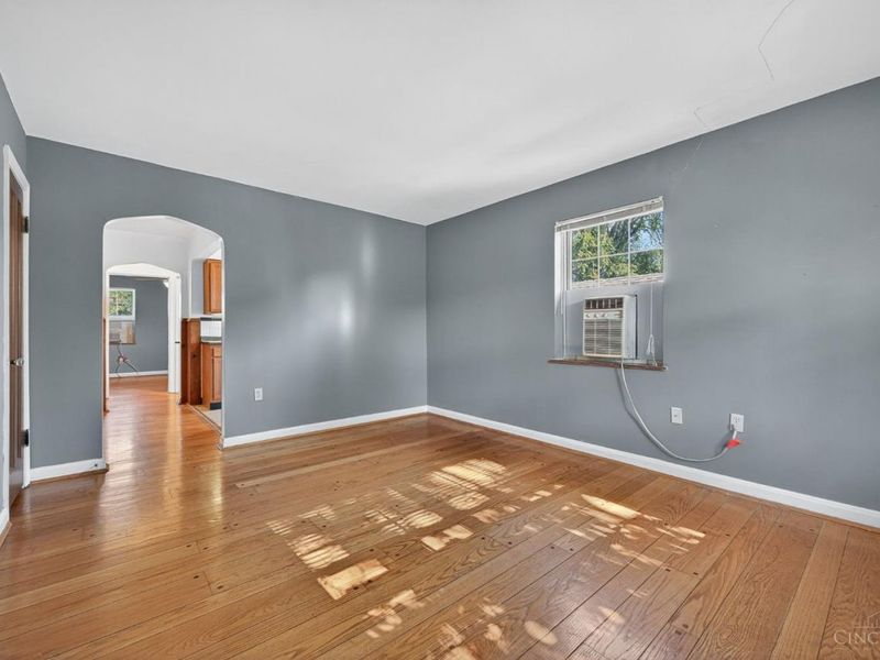 5541 Bosworth Place, Cincinnati, OH 45212 Photo 12