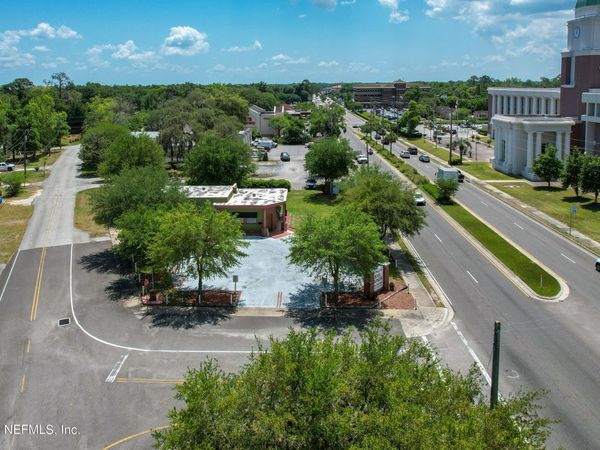 914 N ORANGE Avenue, Green Cove Springs, FL 32043