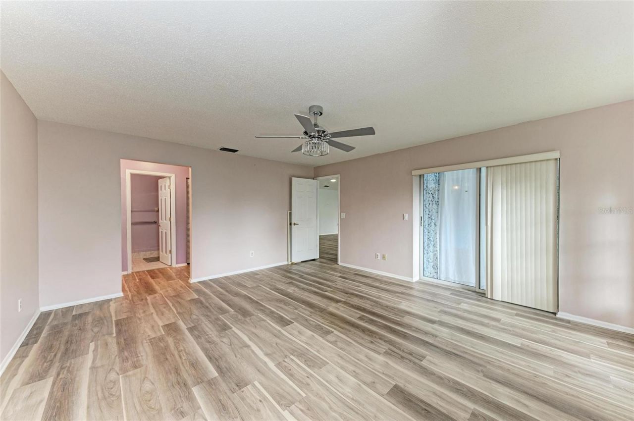 7287 Eleanor Circle, Sarasota, FL 34243 Photo