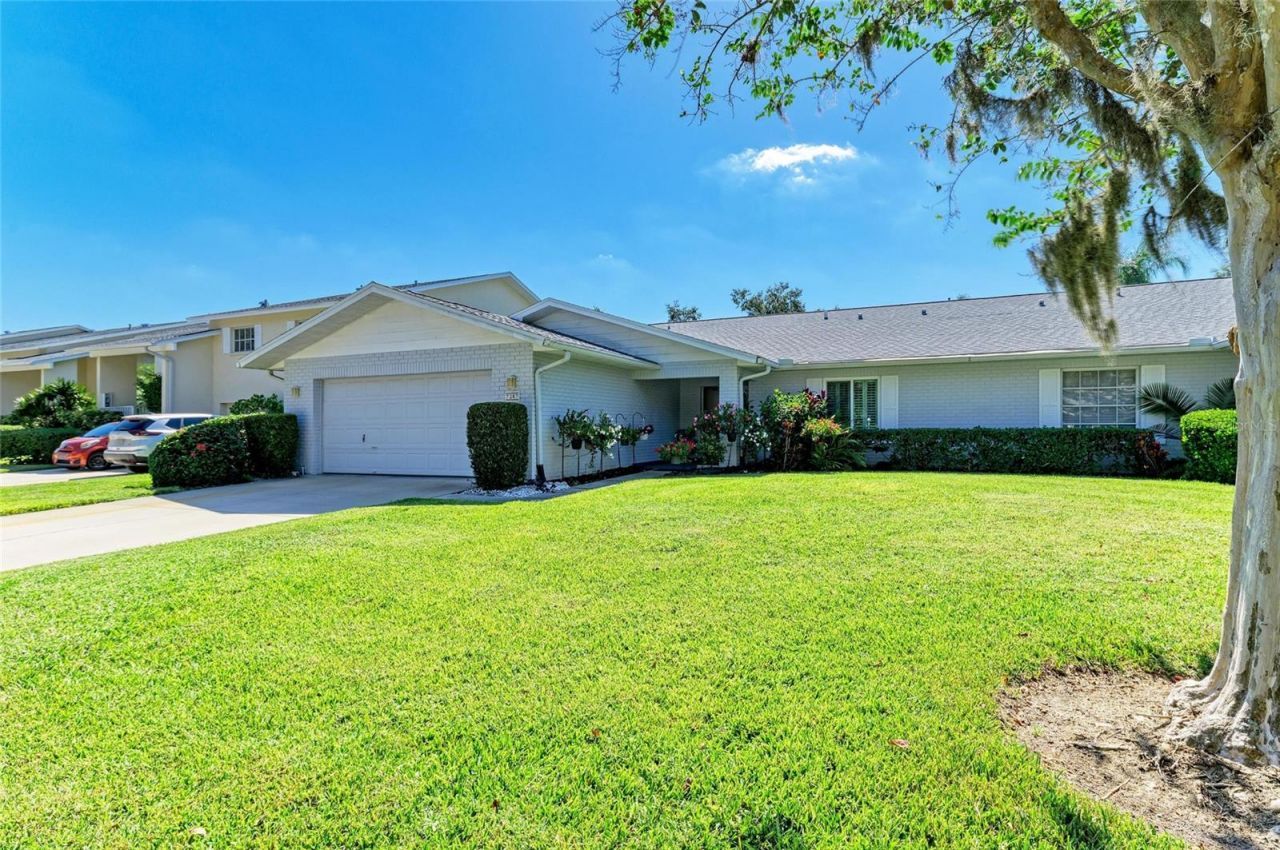7287 Eleanor Circle, Sarasota, FL 34243 Photo