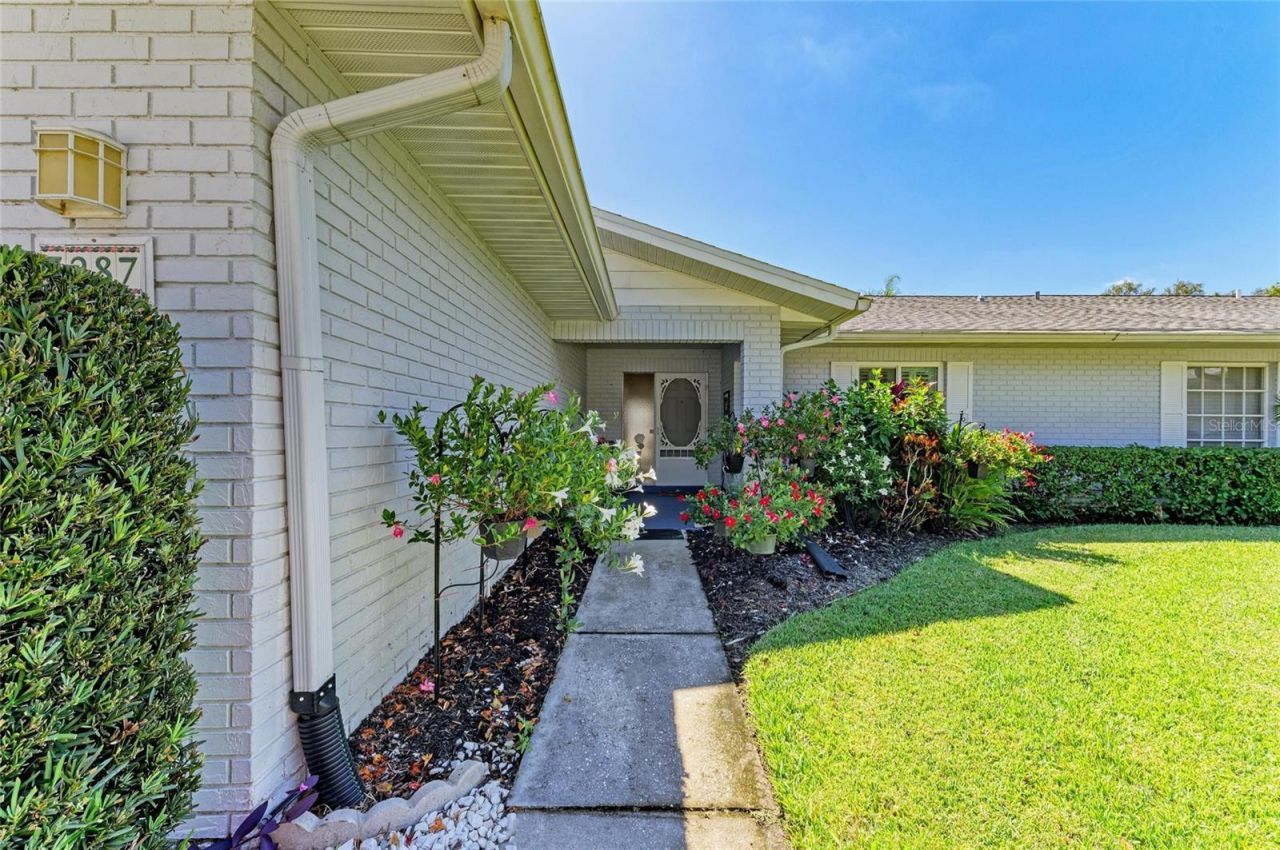 7287 Eleanor Circle, Sarasota, FL 34243 Photo