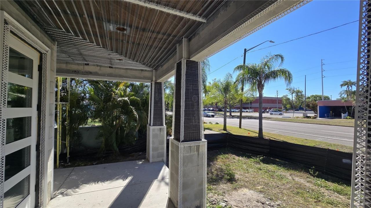 6183 1st Avenue N, Saint Petersburg, FL 33710 Photo