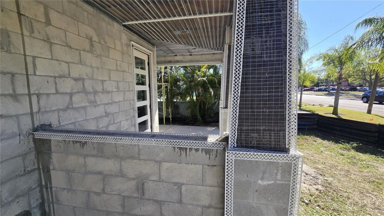 6183 1st Avenue N, Saint Petersburg, FL 33710 Photo