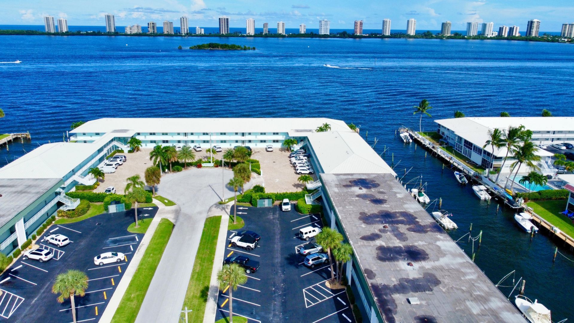 120 Wettaw Lane, Unit 210, North Palm Beach, FL 33408 Photo