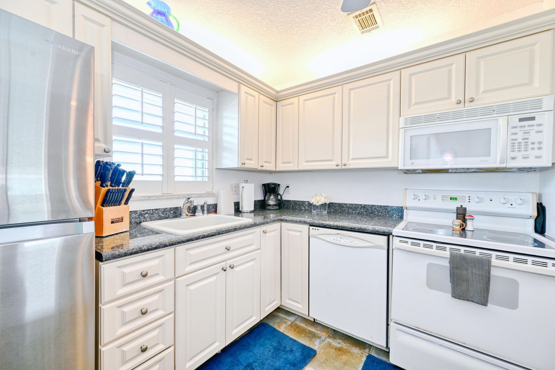 120 Wettaw Lane, Unit 210, North Palm Beach, FL 33408 Photo