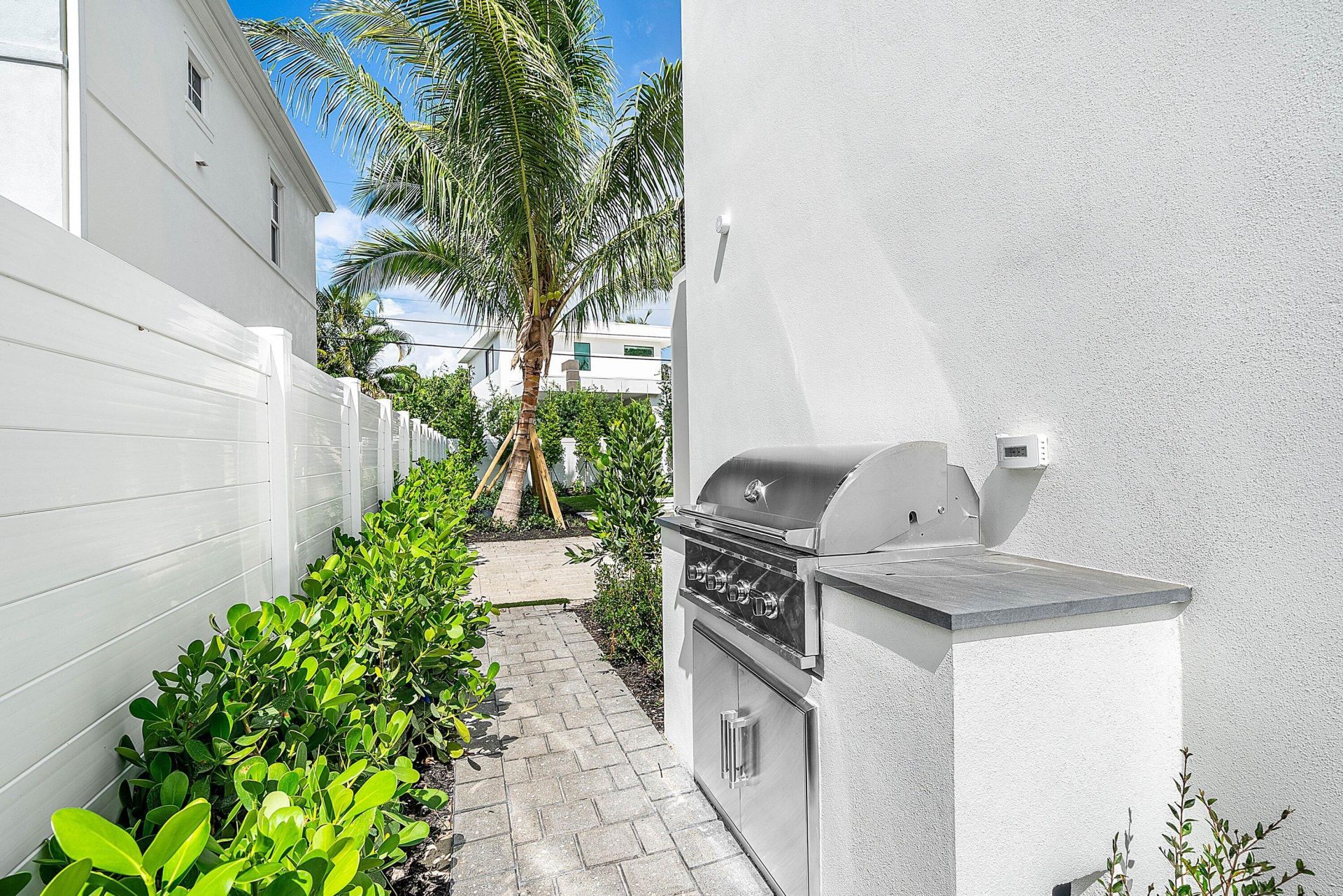 721 Lake Avenue N, Delray Beach, FL 33483 Photo