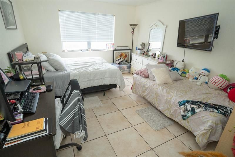 3110 N Pine Island Road, Unit 304, Sunrise, FL 33351 Photo