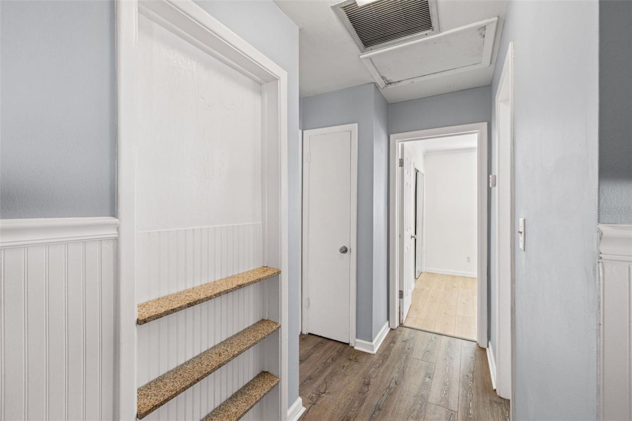 5900 1st Street N, Saint Petersburg, FL 33703 Photo