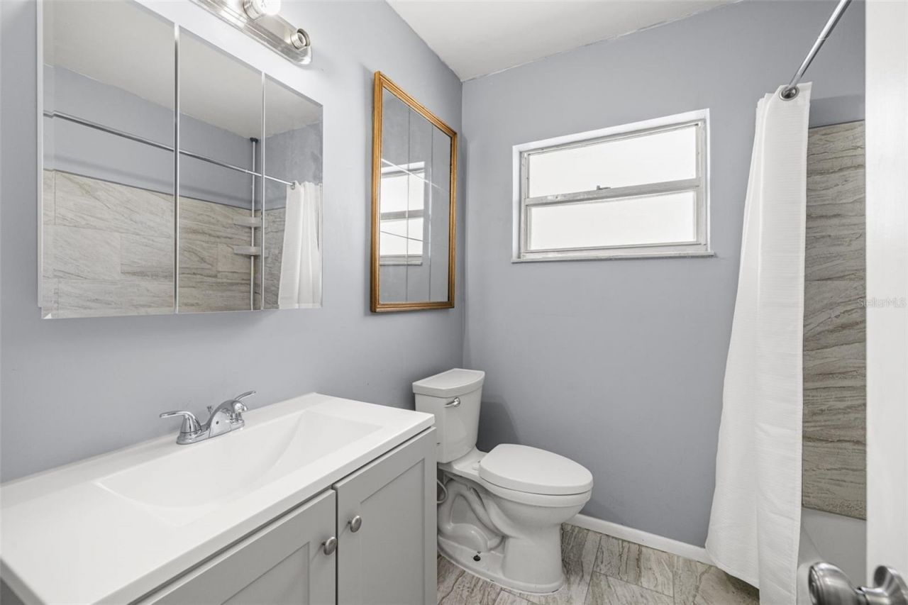 5900 1st Street N, Saint Petersburg, FL 33703 Photo