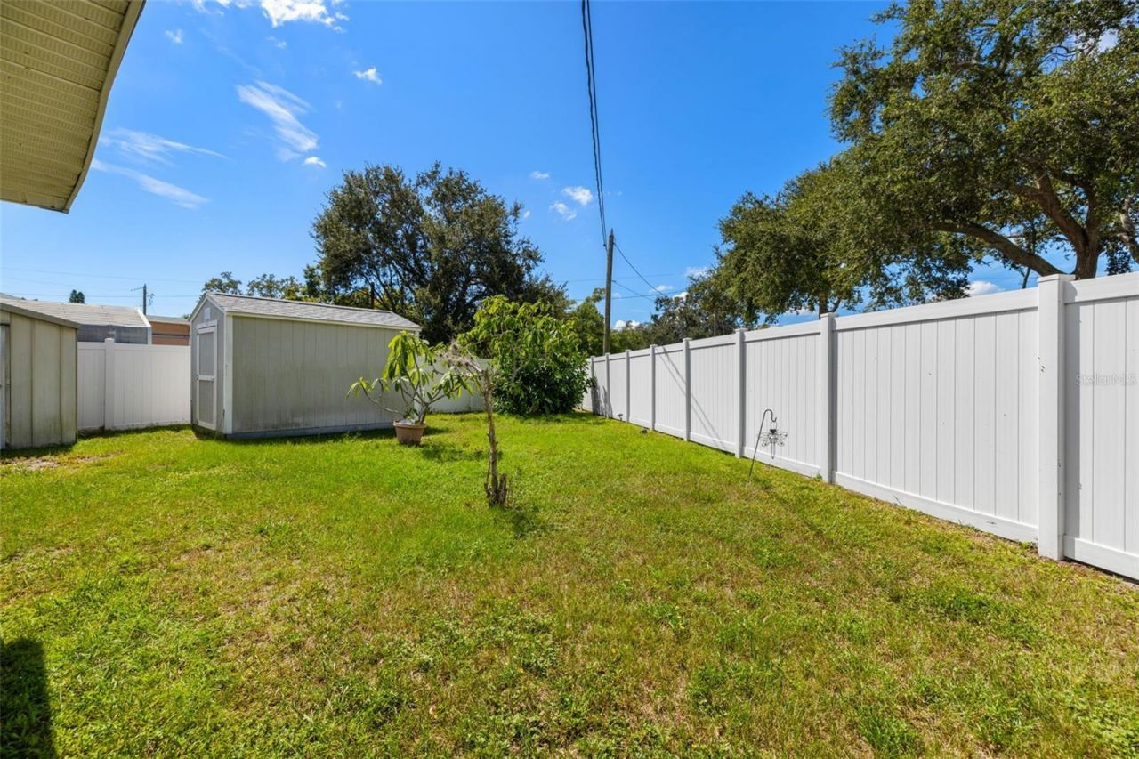 5900 1st Street N, Saint Petersburg, FL 33703 Photo