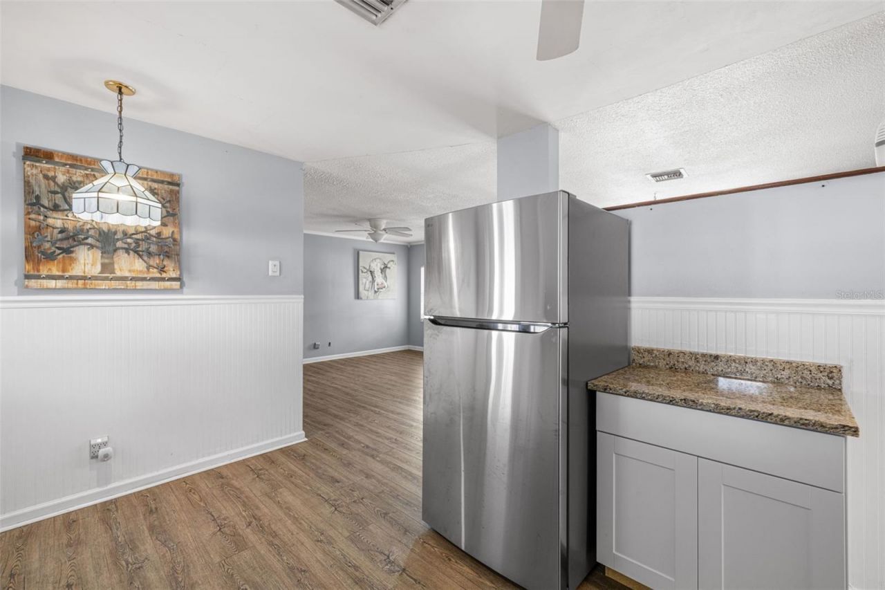 5900 1st Street N, Saint Petersburg, FL 33703 Photo