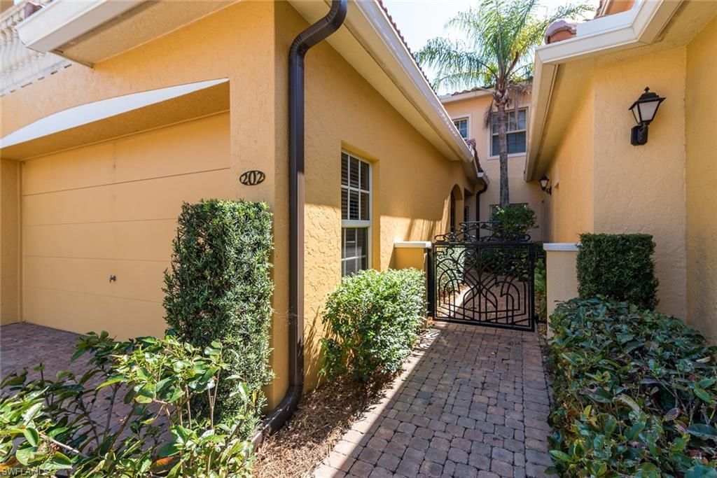 8583 Via Lungomare Cir, Unit 202, Estero, FL 33928 Photo