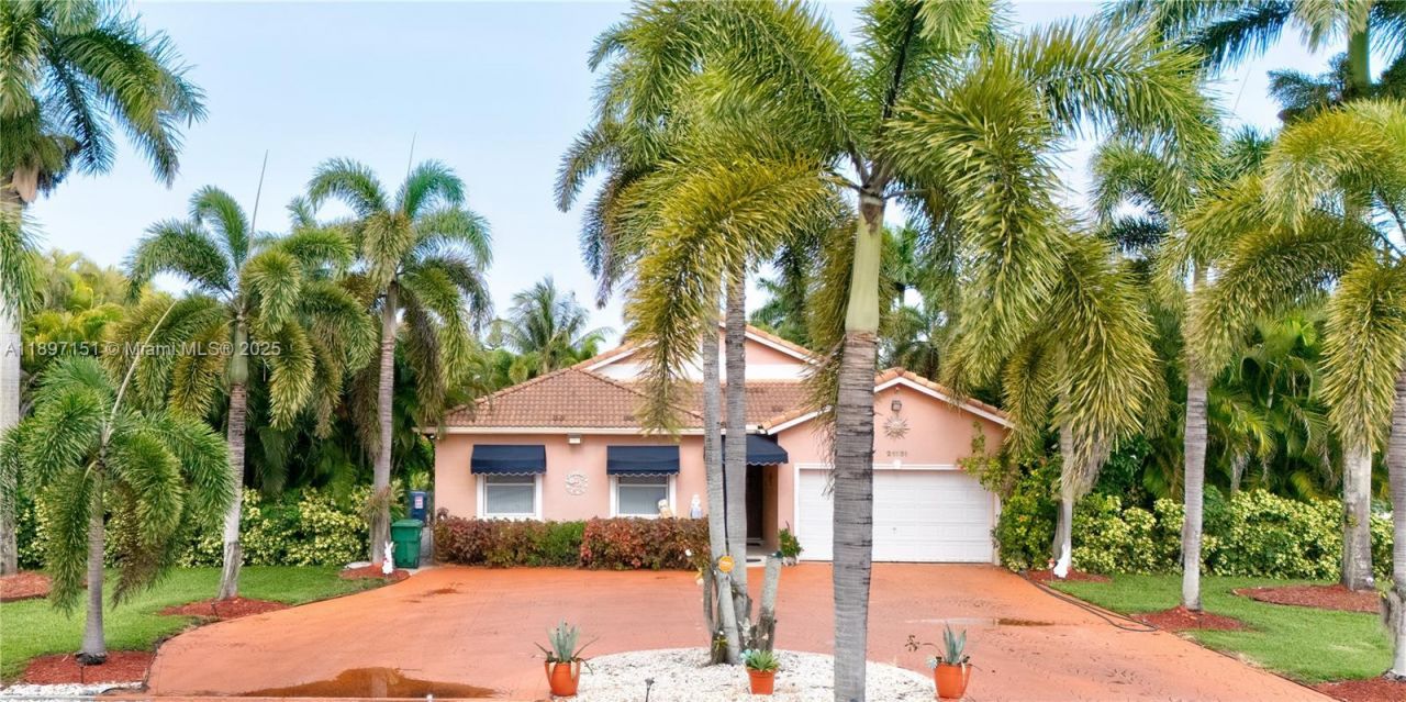 21551 SW 187th Ave, Miami, FL 33187 Main Photo
