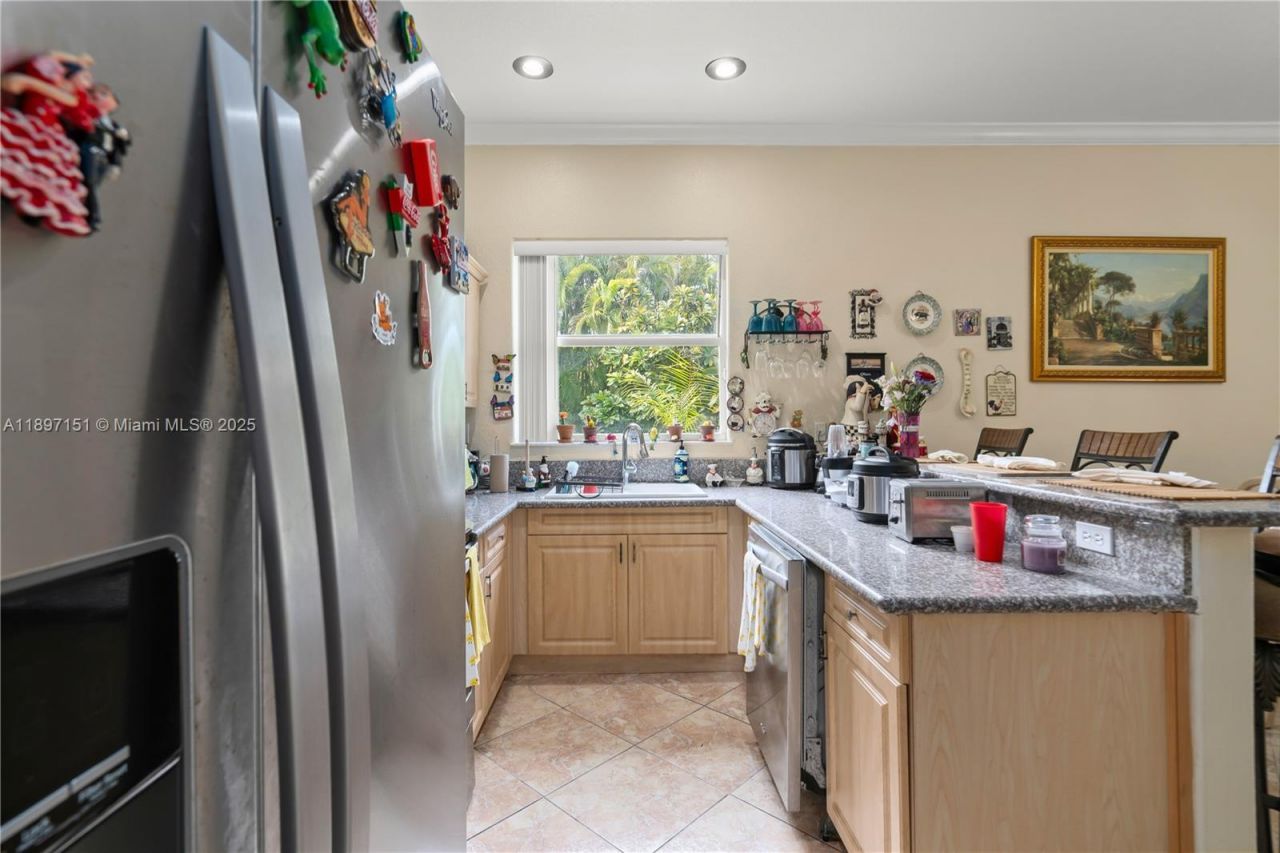 21551 SW 187th Ave, Miami, FL 33187 Photo