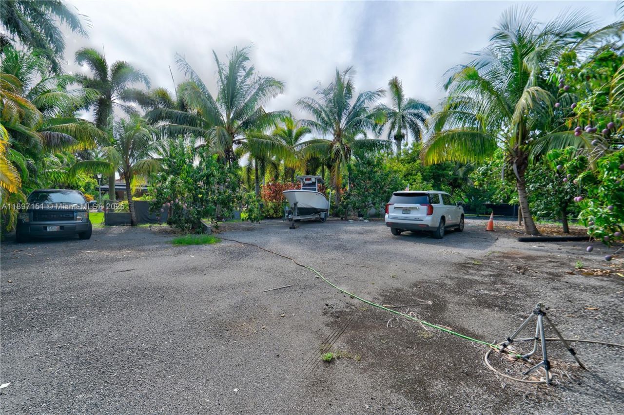 21551 SW 187th Ave, Miami, FL 33187 Photo