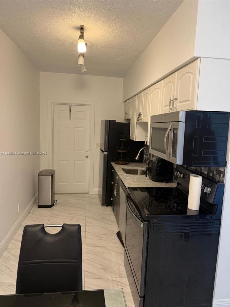 2200 S Ocean Dr, Unit N109, Hollywood, FL 33019 Photo