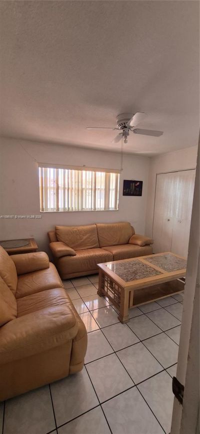 1850 W 56, Unit 2410, Hialeah, FL 33012 Photo