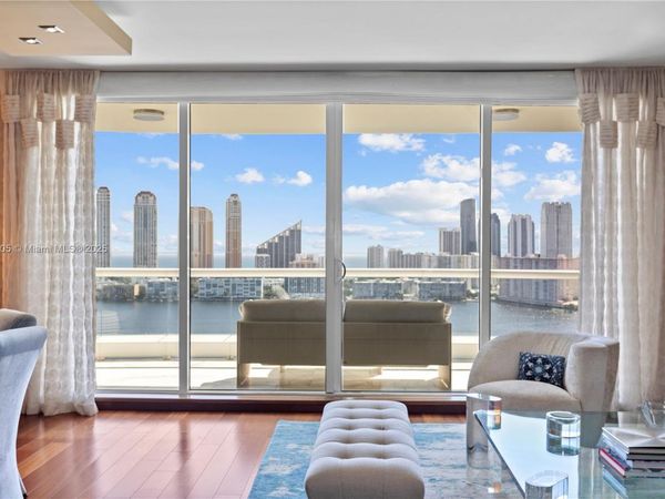 6000 Island Blvd, Unit 2507, Aventura, FL 33160