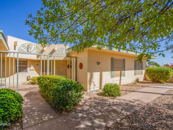 10520 W OCOTILLO Drive, Sun City, AZ 85373