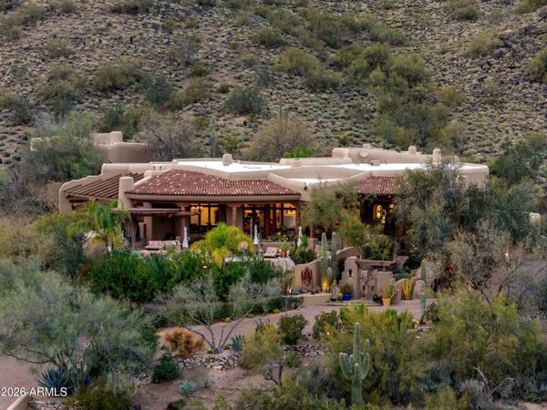 8300 E DIXILETA Drive, Unit 263, Scottsdale, AZ 85266