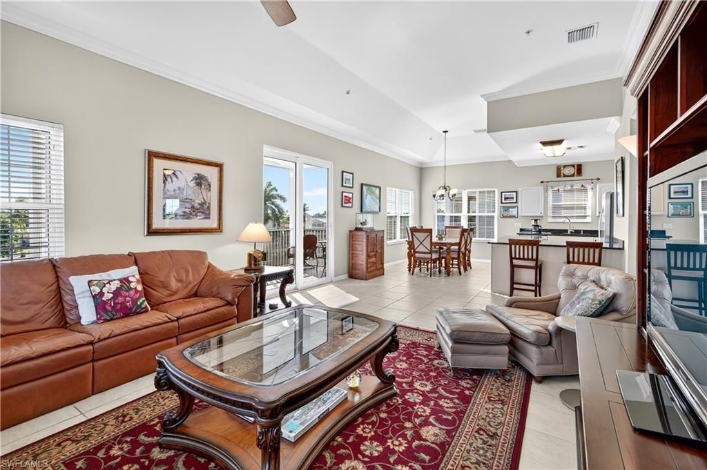 322 Angler Dr, Unit 502, Goodland, FL 34140 Photo