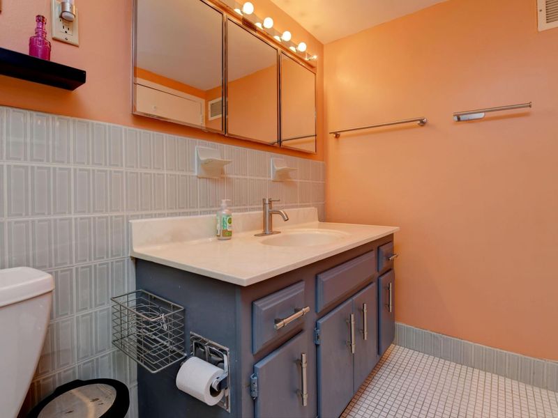 1620 E Broad Street, Unit 606, Columbus, OH 43203 Photo 22