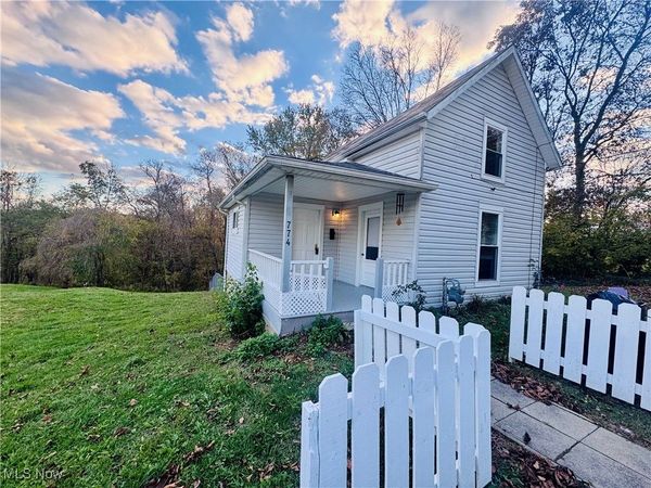 774 N Kennebec Avenue, Mcconnelsville, OH 43756