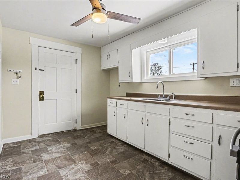 774 N Kennebec Avenue, McConnelsville, OH 43756 Photo 8