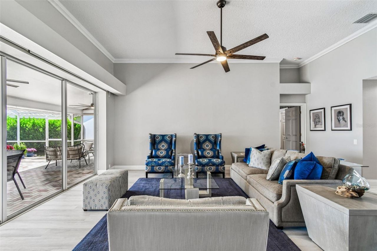 4918 E Longboat Boulevard, Tampa, FL 33615 Photo