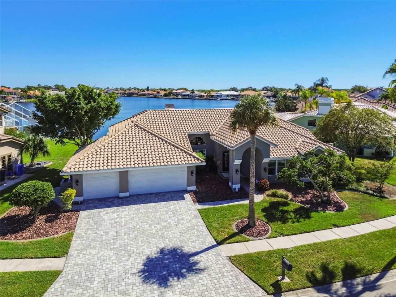 4918 E Longboat Boulevard, Tampa, FL 33615 Photo