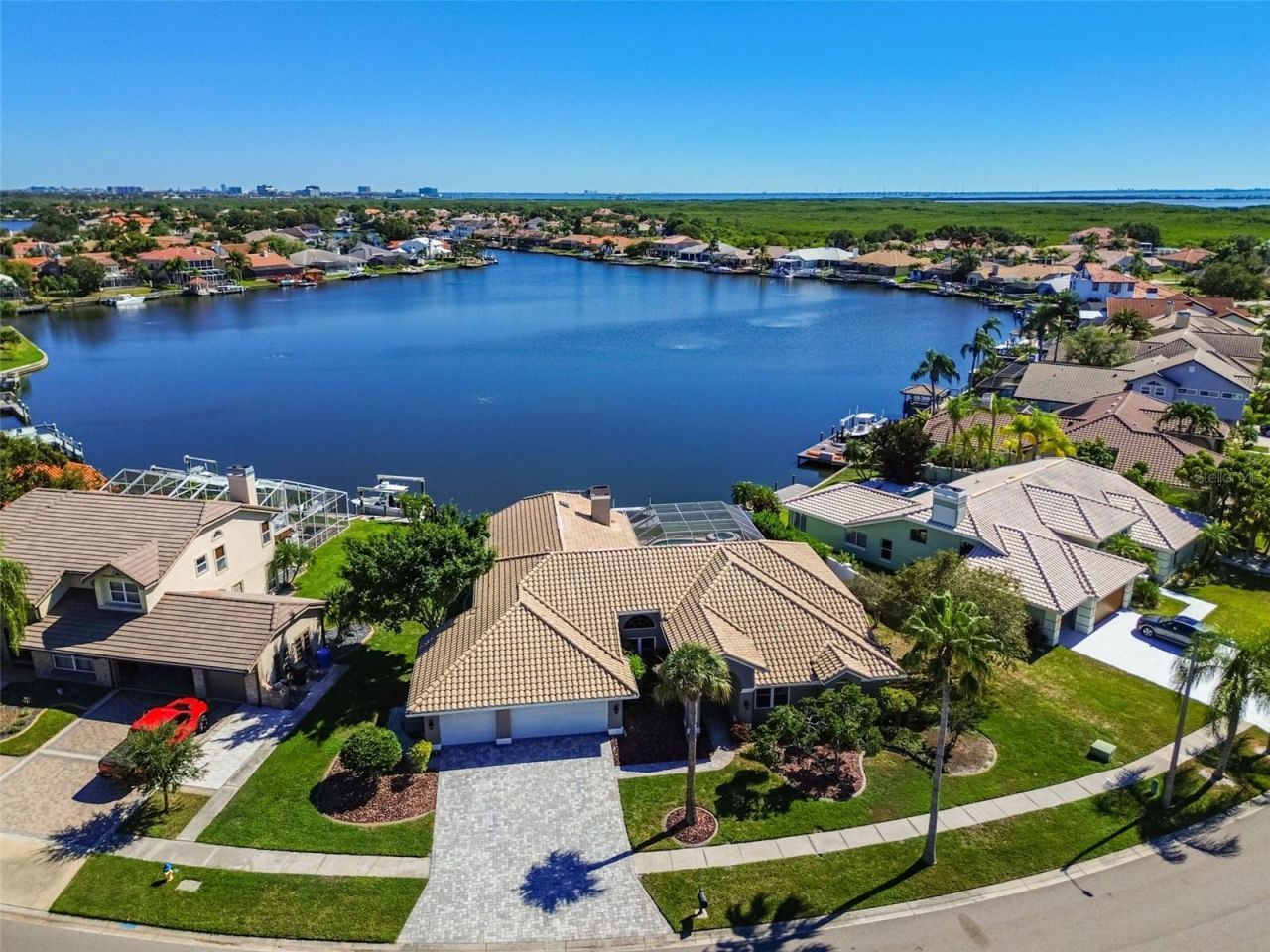 4918 E Longboat Boulevard, Tampa, FL 33615 Photo