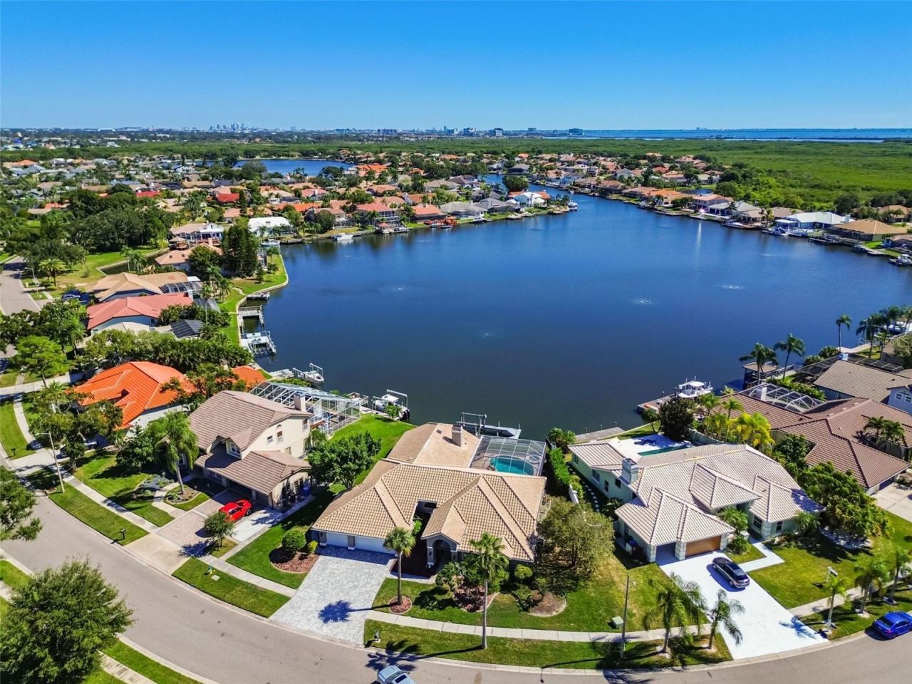 4918 E Longboat Boulevard, Tampa, FL 33615 Photo