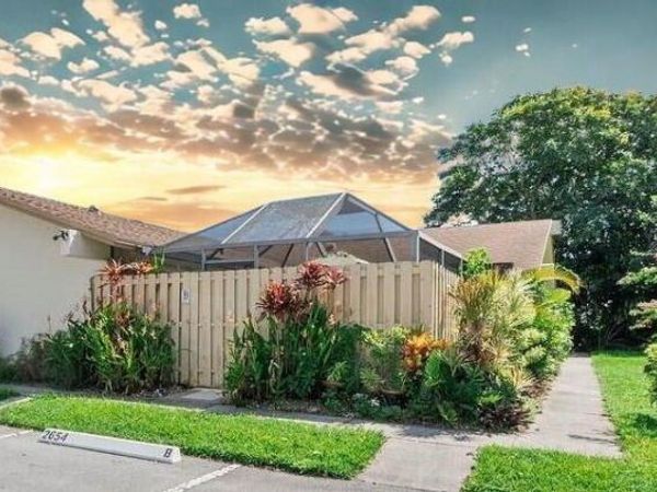2654 NW 7th Court, Unit B, Delray Beach, FL 33445